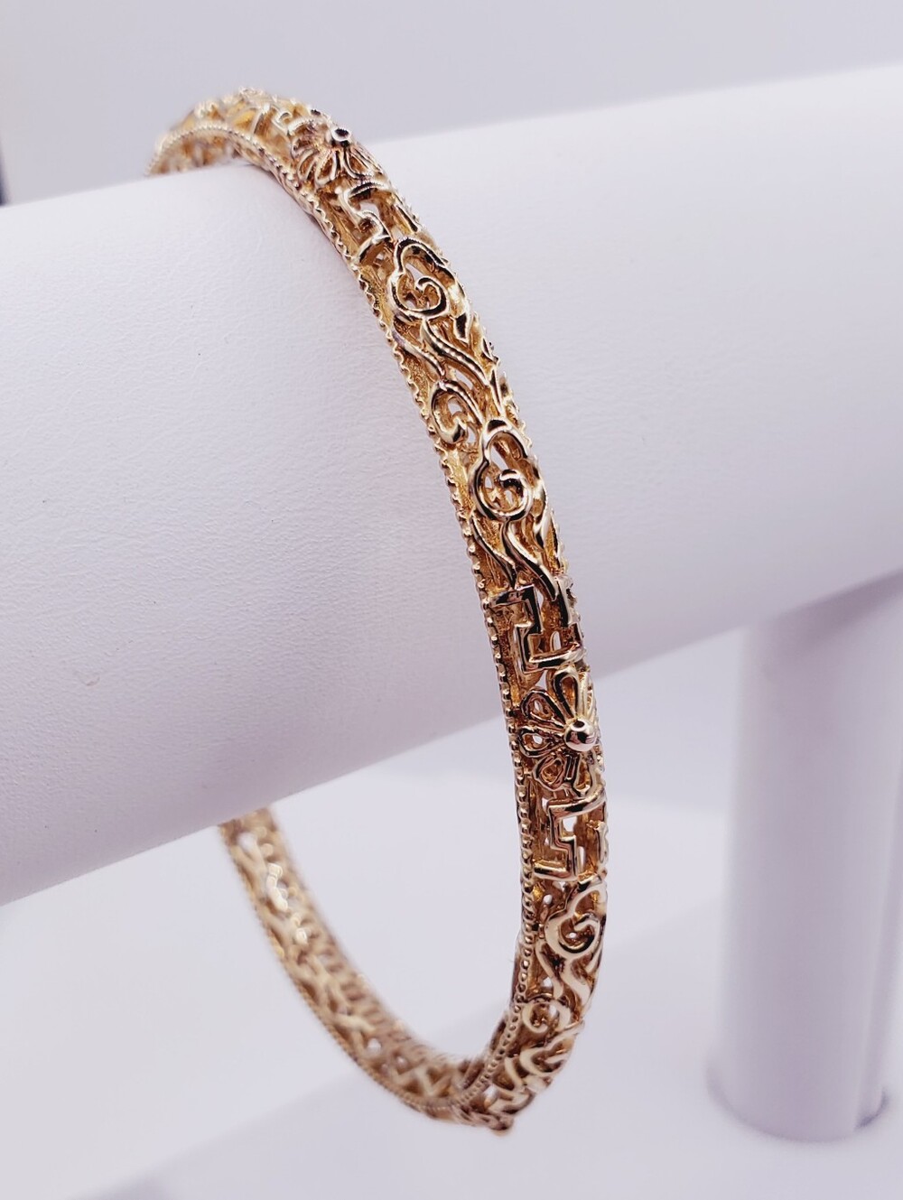 18k Yellow Gold - 925 Sterling Silver Flower Design Bangle Bracelet